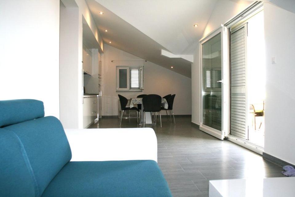 White Anchor Apartment Vodice Exterior photo