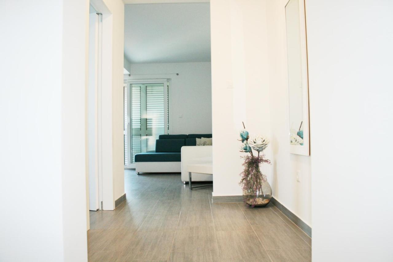 White Anchor Apartment Vodice Exterior photo