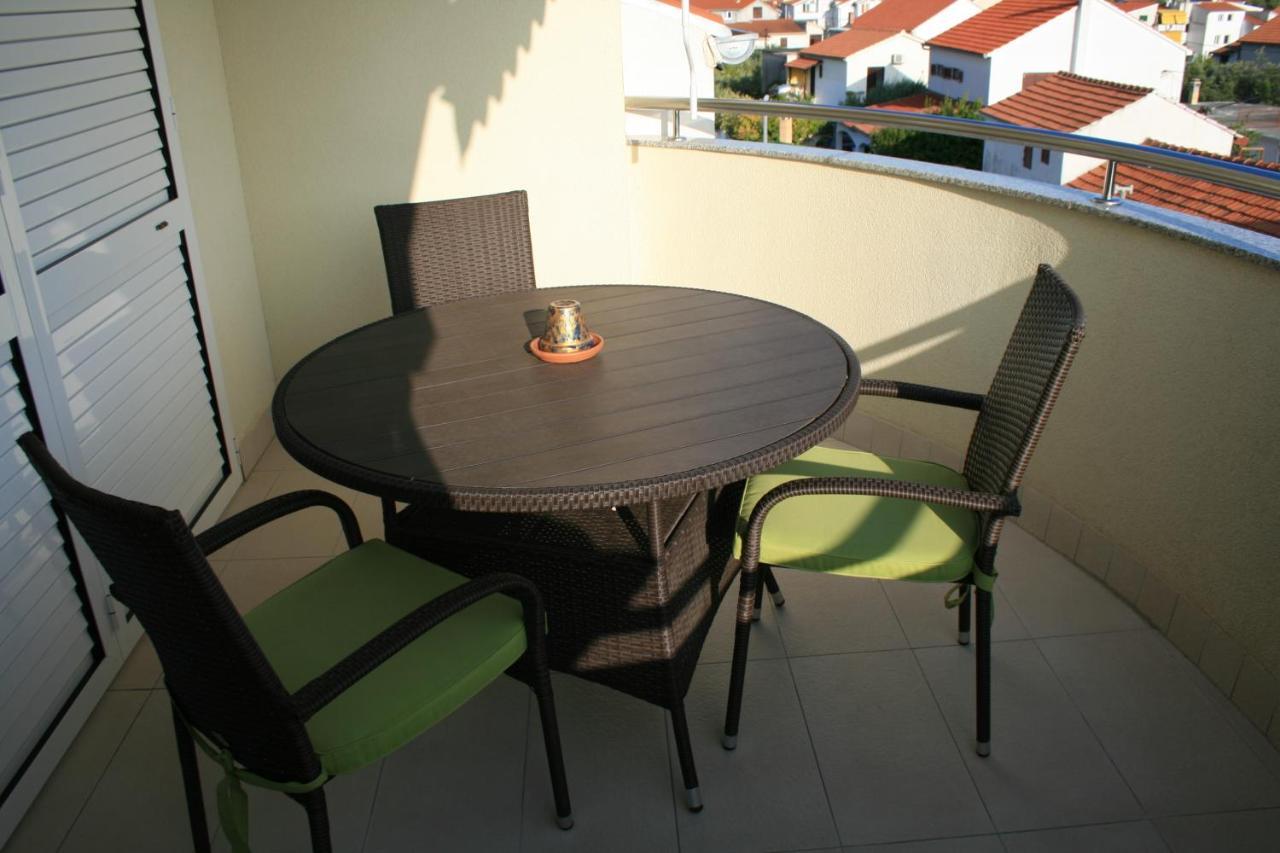White Anchor Apartment Vodice Exterior photo